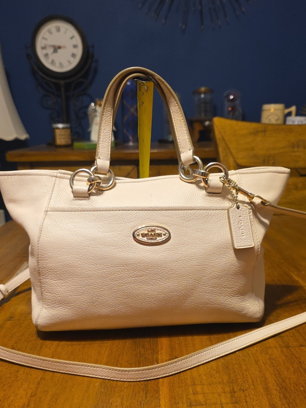 Coach Ellis Off White Tote With Gold Hardware